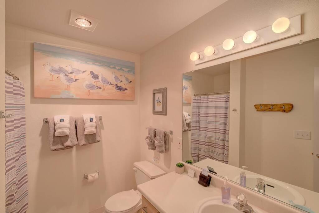 Beach Please-Updated Home With Ocean Views Long Beach Exterior foto